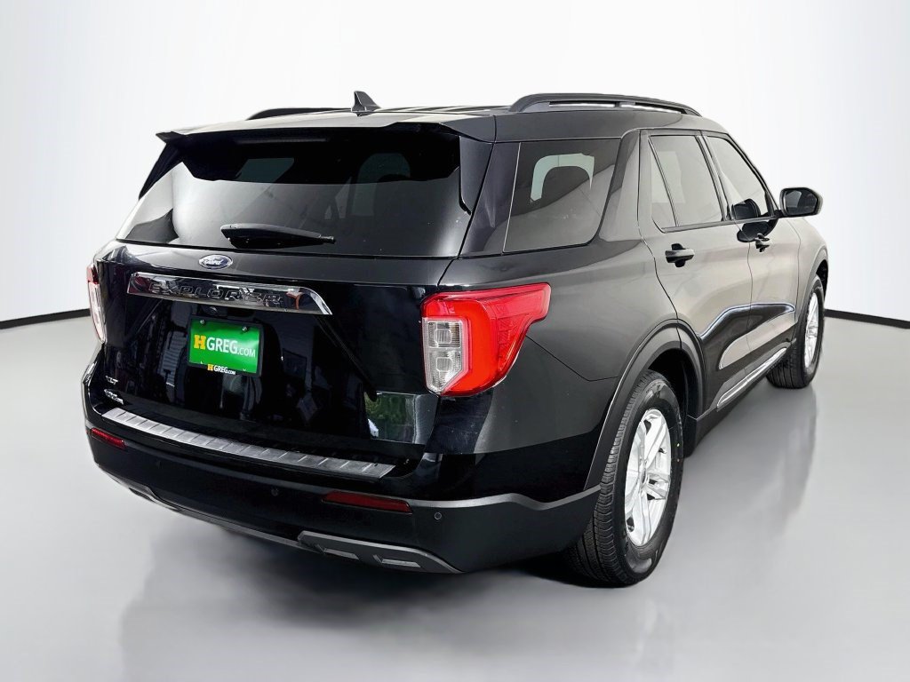 Used 2021 Ford Explorer XLT w/ Equipment Group 202A RWD image 10