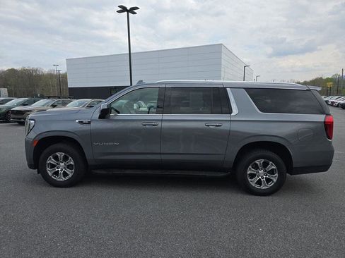 Used 2022 GMC Yukon XL SLE AWD/4WD image 7