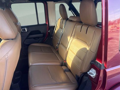 Used 2021 Jeep Wrangler Unlimited Sahara w/ Cold Weather Group image 11