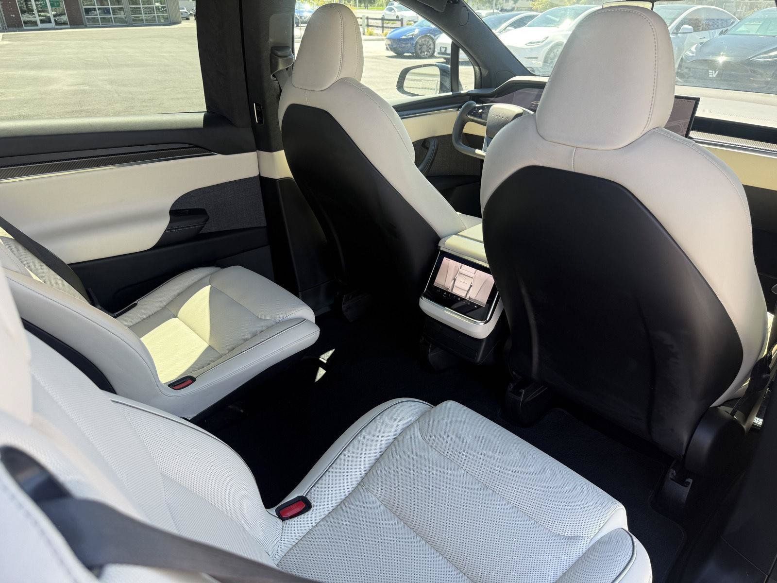 Used 2022 Tesla Model X Plaid AWD/4WD image 20