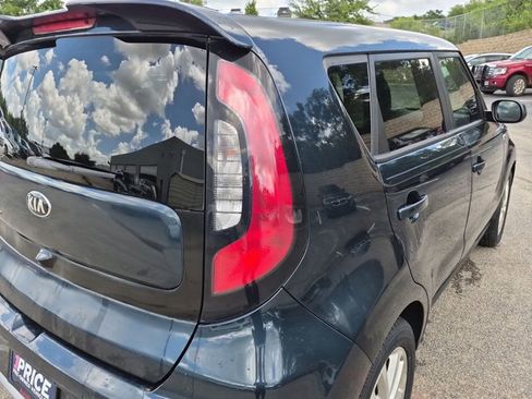 Used 2017 Kia Soul + w/ Audio Package FWD image 15