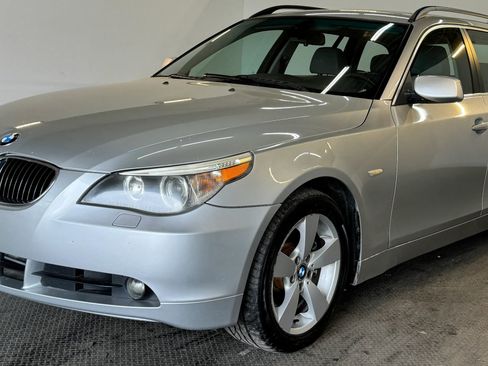 Used 2006 BMW 530xi Wagon image 2