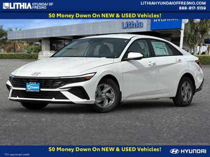 New 2026 Hyundai Elantra SE