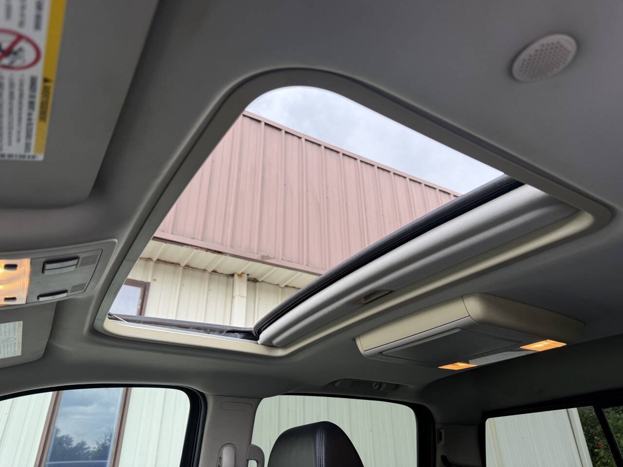 Used 2008 Chevrolet Silverado 3500 LTZ AWD/4WD image 35