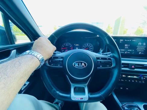 Used 2021 Kia K5 GT-Line FWD image 39
