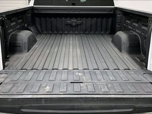 Used 2024 Chevrolet Silverado 1500 RST w/ Dark Appearance Package AWD/4WD image 31