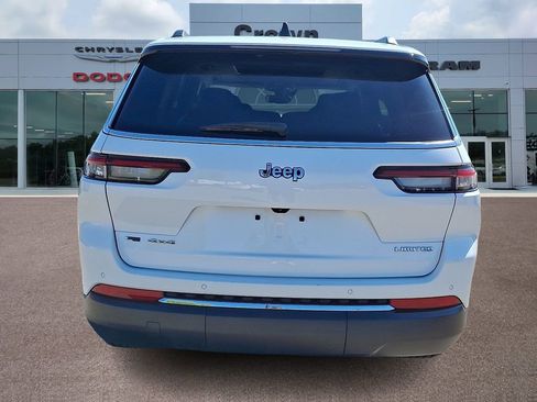 Used 2023 Jeep Grand Cherokee L Limited w/ Trailer Tow Group (B) image 5