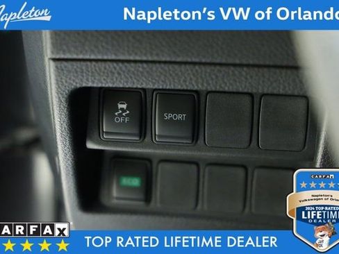 Used 2016 Nissan Rogue SV image 23