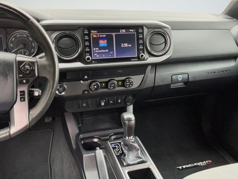 Used 2020 Toyota Tacoma TRD Sport RWD image 16
