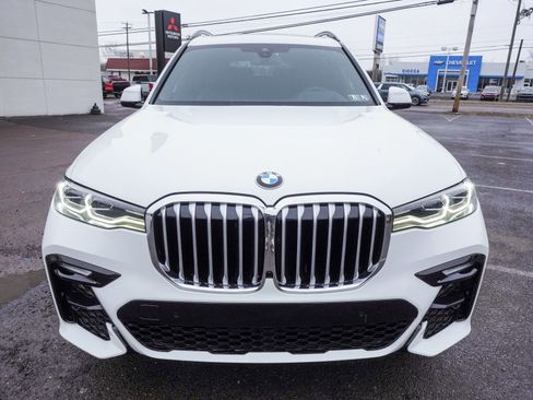 Used 2022 BMW X7 xDrive40i w/ M Sport Package image 2