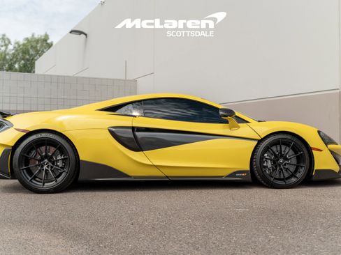 Used 2019 McLaren 600LT image 8
