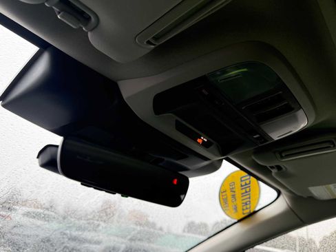 Certified 2025 Subaru Crosstrek 2.0i Premium image 30