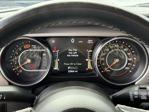 Used 2021 Jeep Wrangler Unlimited Sport AWD/4WD image 19