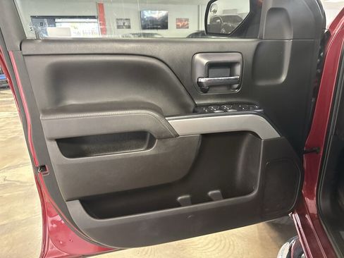Used 2018 Chevrolet Silverado 1500 LT w/ All Star Edition AWD/4WD image 10