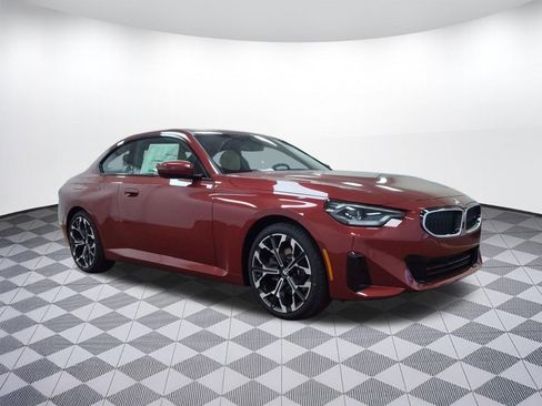 Used 2026 BMW 230i xDrive Coupe w/ Convenience Package AWD/4WD image 6