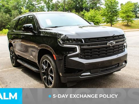 Used 2024 Chevrolet Tahoe RST w/ Luxury Package RWD image 4