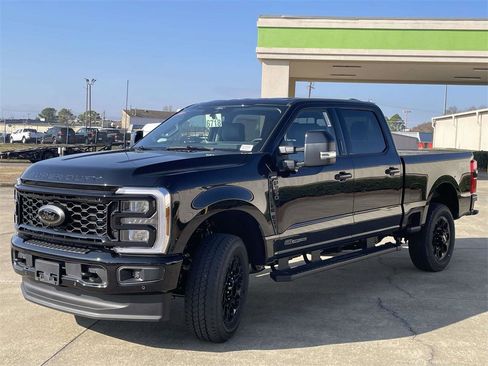 New 2026 Ford F350 Lariat w/ Black Appearance Package image 7