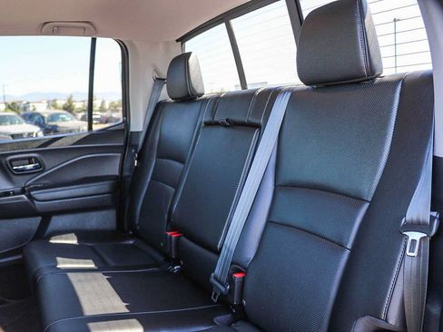 Certified 2024 Honda Ridgeline RTL image 18