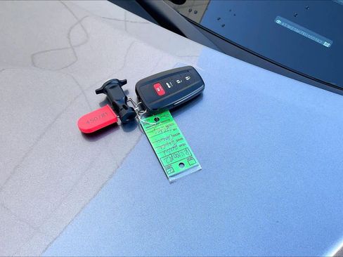 Used 2024 Toyota Camry XSE w/ Navigation Package image 14