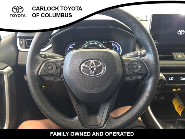 Used 2024 Toyota RAV4 XLE AWD/4WD image 23