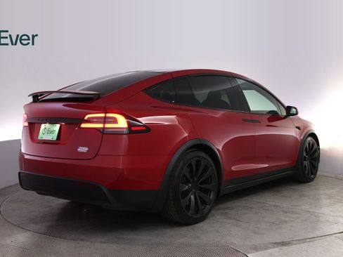 Used 2022 Tesla Model X Plaid AWD/4WD image 3