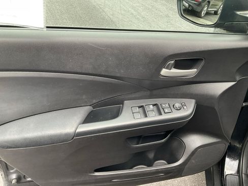 Used 2016 Honda CR-V LX image 13