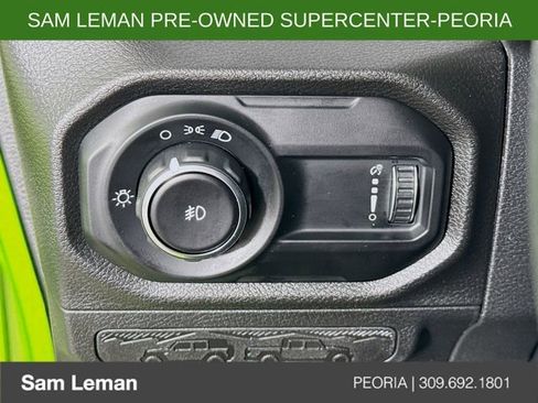 Used 2025 Jeep Wrangler Sport image 10