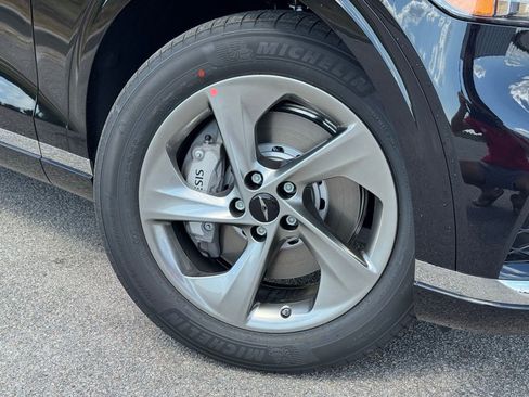 New 2026 Genesis GV70 2.5T Select image 6