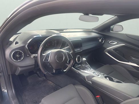 Used 2022 Chevrolet Camaro LT w/ RS Package image 18