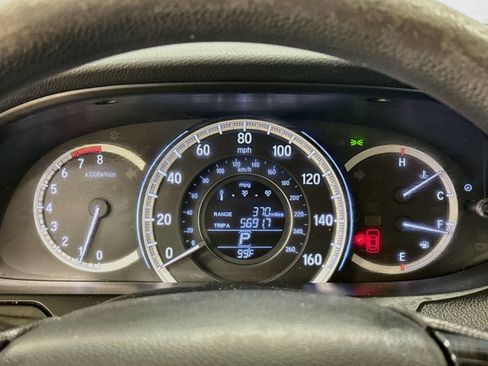 Used 2016 Honda Accord LX image 12