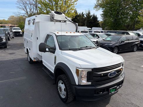 Used 2019 Ford F550 4x4 Regular Cab Super Duty image 5