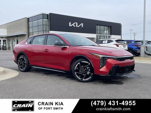 Certified 2025 Kia K4 GT-Line w/ GT-Line Sunroof Package image 1