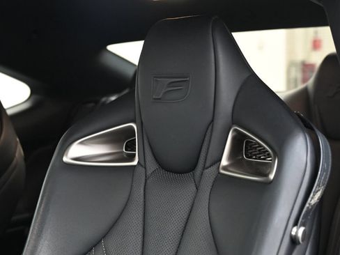Used 2017 Lexus RC F w/ Performance Package RWD image 24