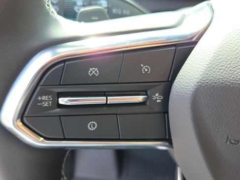 New 2026 Chevrolet Traverse LT w/ Midnight/Sport Edition FWD image 24