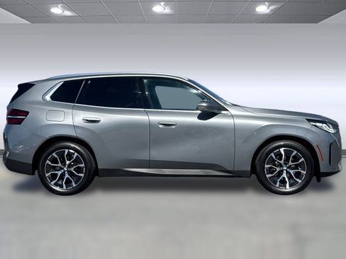 Used 2026 BMW X3 xDrive30i w/ Premium Package AWD/4WD image 7