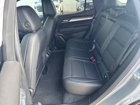 New 2027 GMC Terrain Elevation w/ Elevation Premium Package AWD/4WD image 27