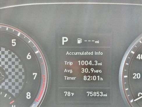 Used 2020 Hyundai Veloster 2.0 image 8