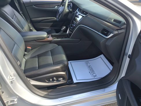 Certified 2018 Cadillac XTS Luxury FWD image 26