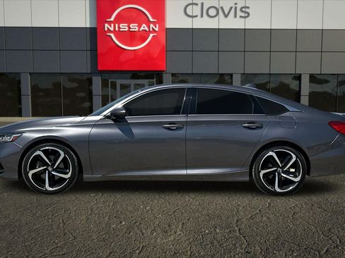 Used 2019 Honda Accord Sport image 6