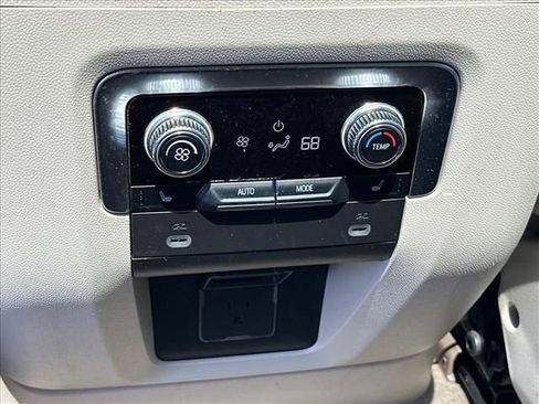 Certified 2024 GMC Yukon Denali AWD/4WD image 15