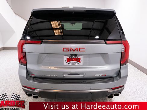 Used 2025 GMC Yukon AT4 Ultimate w/ LPO, Floor Liner Package AWD/4WD image 4