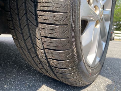 Used 2016 Buick Envision Premium AWD/4WD image 12