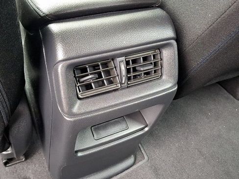 Used 2024 Honda CR-V LX image 12