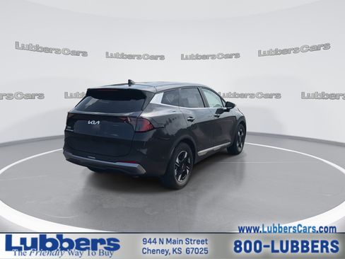 Used 2026 Kia Sportage LX FWD image 8