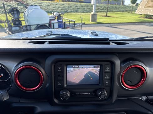 Used 2021 Jeep Wrangler Unlimited Sport AWD/4WD image 29