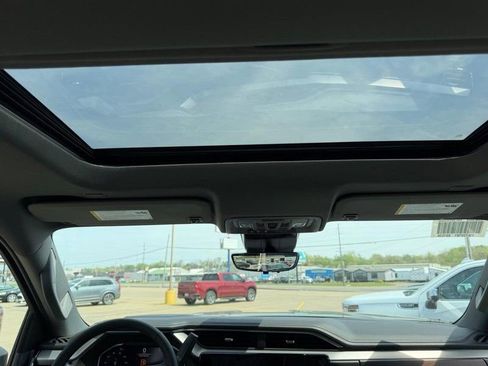 New 2026 GMC Sierra 2500 Denali image 9