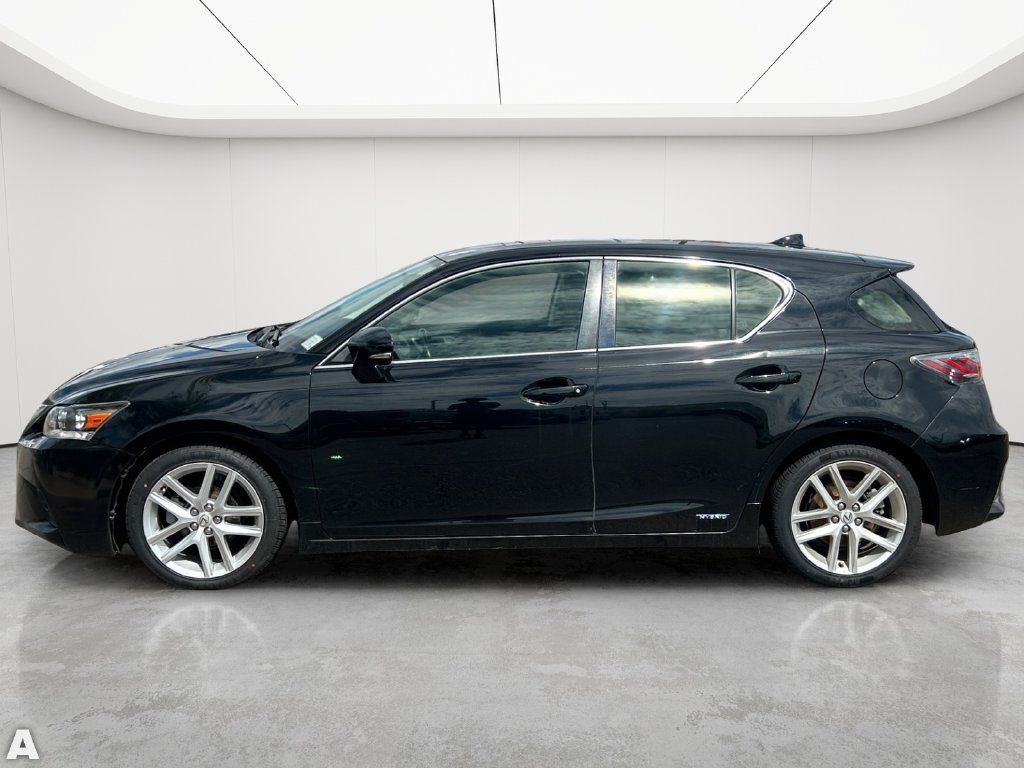 Used 2015 Lexus CT 200h FWD image 3