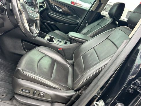 Used 2018 GMC Terrain Denali w/ Advanced Safety Package FWD image 6