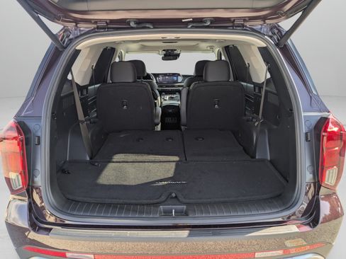 Used 2023 Hyundai Palisade Limited w/ Cargo Package FWD image 10