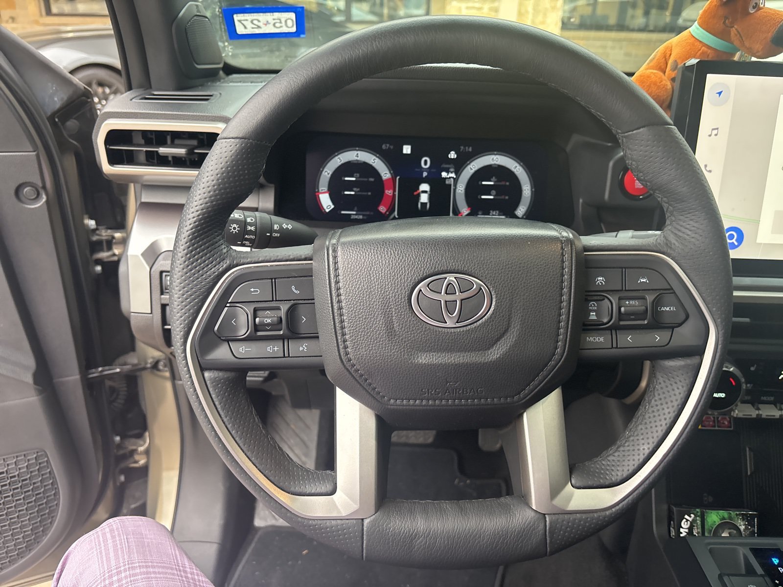 Used 2025 Toyota Tacoma TRD Off-Road w/ TRD Off Road Premium Package AWD/4WD image 10